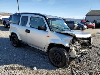 2010 Honda Element LX with VIN 5J6YH1H37AL006811, listed as a Copart auction lot 49974205 with 163,879 mi miles and Salvage Title. Bid and sale history available at DreamBid. Image 4.