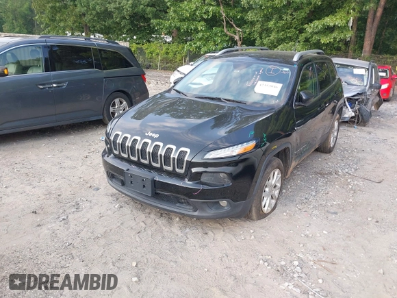 2017 Jeep Cherokee Latitude with VIN 1C4PJLCB9HD219392, listed as a IAAI auction lot 42353046 with 186,500 mi miles and . Bid and sale history available at DreamBid. Image 19.