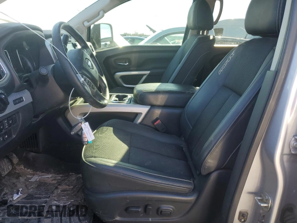 2019 Nissan Titan Platinum Reserve с VIN 1N6AA1E55KN535677, выставлен на аукционе Copart как лот 45929875 с пробегом 58 675 миль миль и Списание • Salvage title. История ставок и продаж доступна на DreamBid. Изображение 7.