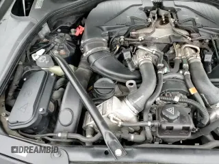 2013 BMW 5 Series 550i xDrive с VIN WBAFU9C50DDY72152, выставлен на аукционе Copart как лот 86451254 с пробегом 131 319 миль миль и На запчасти • Non repairable. История ставок и продаж доступна на DreamBid. Изображение 13.