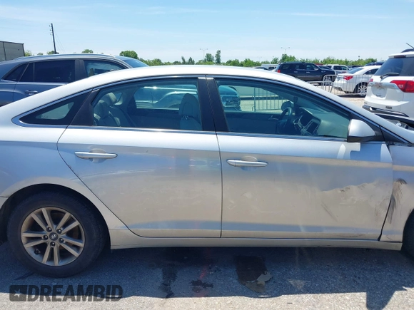 2017 Hyundai Sonata 2.4L with VIN 5NPE24AF2HH443209, listed as a IAAI auction lot 42190884 with 174,678 mi miles and . Bid and sale history available at carsss.com. Image 14.
