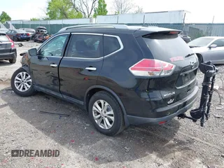 2015 Nissan Rogue SL with VIN 5N1AT2MV4FC854201, listed as a IAAI auction lot 42127639 with 146,760 mi miles and . Bid and sale history available at carsss.com. Image 3.