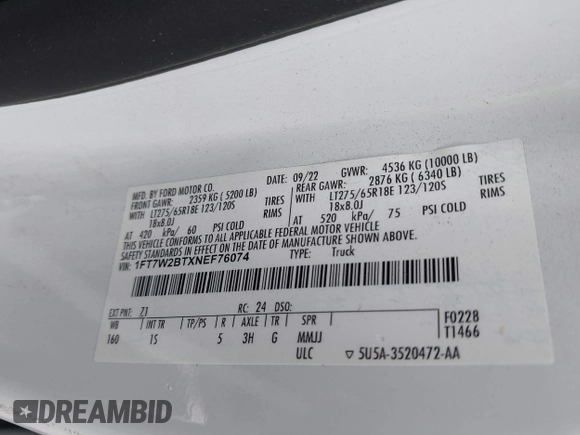 2022 Ford F-250 XL z VIN 1FT7W2BTXNEF76074, wystawiony jako IAAI lot #41339363 z przebiegiem 70 594 mil mil oraz . Historia ofert i sprzedaży dostępna na DreamBid. Obrazek 9.