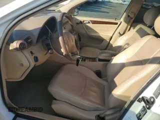 2002 Mercedes-Benz C 230/260/280/320 with VIN WDBRF64J42F196373, listed as a Copart auction lot 88166025 with 147,986 mi miles and Salvage Title. Bid and sale history available at DreamBid. Image 7.