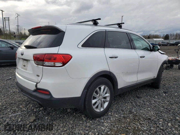 2018 Kia Sorento LX with VIN 5XYPGDA36JG415684, listed as a Copart auction lot 43862865 with 119,362 mi miles and Salvage Title. Bid and sale history available at carsss.com. Image 3.
