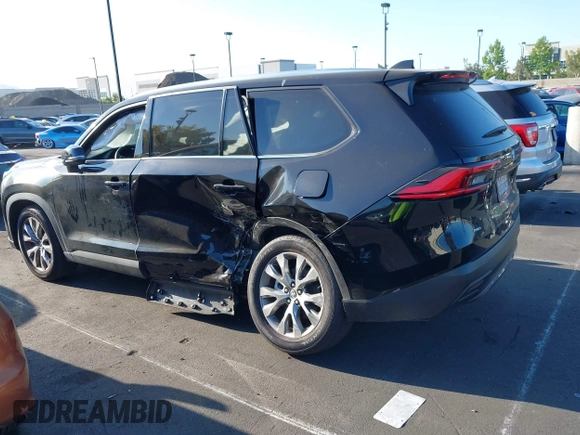 2024 Toyota Highlander XLE z VIN 5TDAAAB52RS003735, wystawiony jako IAAI lot #42373845 z przebiegiem 12 569 mil mil oraz . Historia ofert i sprzedaży dostępna na DreamBid. Obrazek 15.