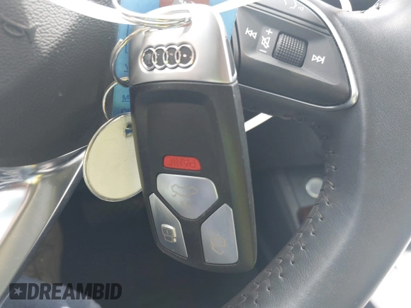 2020 Audi Q5 Premium Plus with VIN WA1BNAFY8L2072659, listed as a IAAI auction lot 42231063 with 32,800 mi miles and . Bid and sale history available at DreamBid. Image 11.
