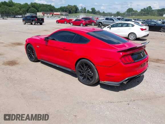 2019 Ford Mustang EcoBoost z VIN 1FA6P8TH9K5124317, wystawiony jako IAAI lot #42627934 z przebiegiem 39 869 mil mil oraz . Historia ofert i sprzedaży dostępna na DreamBid. Obrazek 3.