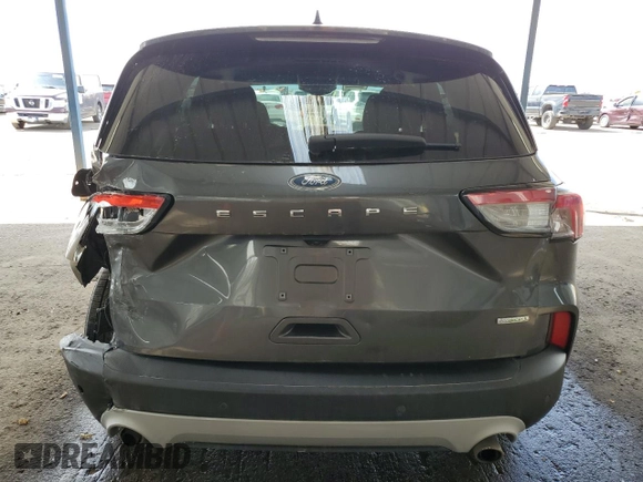 2020 Ford Escape SE with VIN 1FMCU0G68LUB43542, listed as a Copart auction lot 53230035 with 147,635 mi miles and Clean Title. Bid and sale history available at carsss.com. Image 6.