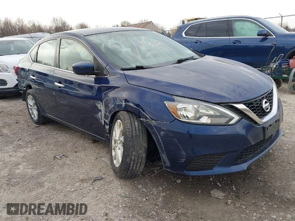 2018 Nissan Sentra SV with VIN 3N1AB7AP6JL637288, listed as a IAAI auction lot 41820941 with 90,122 mi miles. Bid and sale history available at carsss.com. Image 1.