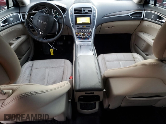 2017 Lincoln MKZ Reserve with VIN 3LN6L5F94HR625173, listed as a Copart auction lot 44679685 with 43,920 mi miles and Salvage Title. Bid and sale history available at DreamBid. Image 8.