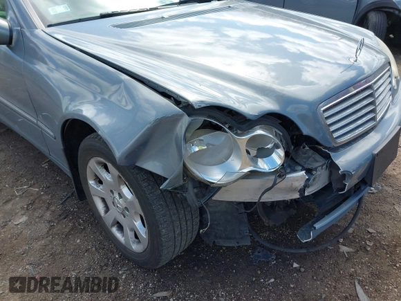 2006 Mercedes-Benz C 230 Sport с VIN WDBRF56H16F737289, выставлен на аукционе IAAI как лот 42042829 с пробегом 147 722 миль миль и . История ставок и продаж доступна на DreamBid. Изображение 6.