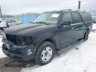 2008 Lincoln Navigator with VIN 5LMFL28578LJ13945, listed as a IAAI auction lot 41472804 with 166,725 mi miles and . Bid and sale history available at DreamBid. Image 2.