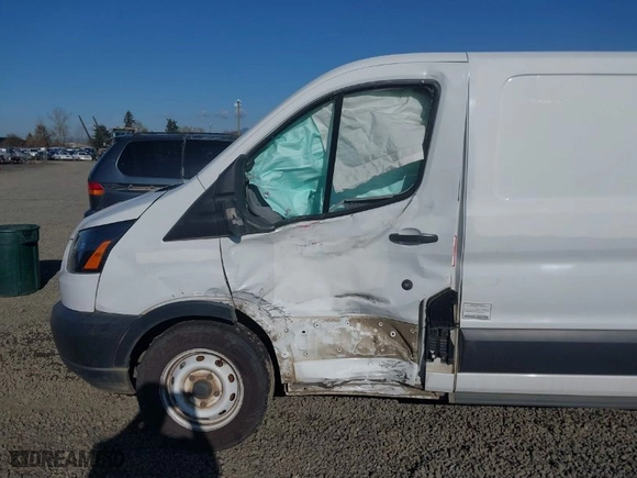 2016 Ford Transit Cargo Van with VIN 1FTYE1YM3GKB35425, listed as a IAAI auction lot 41700349 with 260,482 mi miles. Bid and sale history available at carsss.com. Image 6.
