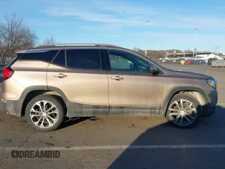 2018 GMC Terrain SLT with VIN 3GKALVEX1JL290403, listed as a IAAI auction lot 41592709 with 89,219 mi miles and . Bid and sale history available at carsss.com. Image 13.