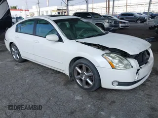 2005 Nissan Maxima 3.5 SL with VIN 1N4BA41E45C859174, listed as a IAAI auction lot 41454102 with 196,770 mi miles. Bid and sale history available at carsss.com. Image 1.