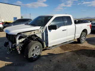 2021 Ford F-150 XL z VIN 1FTFX1E81MKD41315, wystawiony jako Copart lot #89001395 z przebiegiem 56 674 mil mil oraz Szkoda całkowita • Salvage title. Historia ofert i sprzedaży dostępna na DreamBid. Obrazek 1.