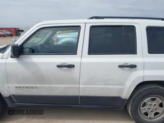 2017 Jeep Patriot Sport with VIN 1C4NJPBBXHD208692, listed as a IAAI auction lot 41669858 with 138,101 mi miles and . Bid and sale history available at DreamBid. Image 14.