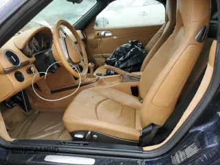 2005 Porsche Boxster с VIN WP0CA29875U713041, выставлен на аукционе Copart как лот 74948004 с пробегом Не указан миль и Списание • Salvage title. История ставок и продаж доступна на DreamBid. Изображение 7.