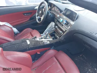 2018 BMW M6 with VIN WBS6G9C56JBM23844, listed as a IAAI auction lot 41206052 with 32,670 mi miles. Bid and sale history available at carsss.com. Image 5.