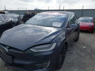 2016 Tesla Model X P90D with VIN 5YJXCAE45GF001485, listed as a IAAI auction lot 41994096 with 88,103 mi miles. Bid and sale history available at carsss.com. Image 19.