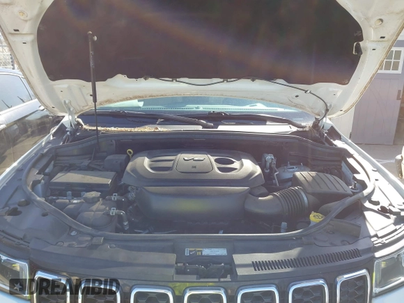 2017 Jeep Grand Cherokee Altitude с VIN 1C4RJEAGXHC916336, выставлен на аукционе IAAI как лот 41754313 с пробегом 68 633 миль миль и . История ставок и продаж доступна на DreamBid. Изображение 10.
