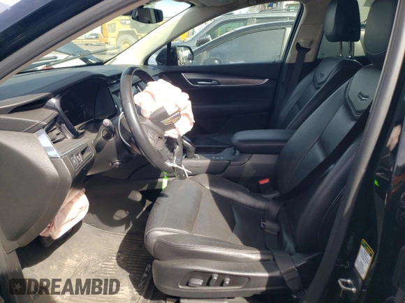2019 Cadillac XT5 Luxury AWD z VIN 1GYKNDRS1KZ286553, wystawiony jako Copart lot #47105245 z przebiegiem 76 113 mil mil oraz Szkody całkowita. Historia ofert i sprzedaży dostępna na DreamBid. Obrazek 7.