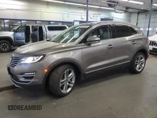 2017 Lincoln MKC Reserve z VIN 5LMCJ3D99HUL03800, wystawiony jako Copart lot #57361595 z przebiegiem 107 271 mil mil oraz Szkoda całkowita • Salvage title. Historia ofert i sprzedaży dostępna na DreamBid. Obrazek 1.
