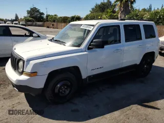 2013 Jeep Patriot Sport z VIN 1C4NJPBBXDD254761, wystawiony jako Copart lot #68538934 z przebiegiem 154 440 mil mil oraz Czysty tytuł • Clean title. Historia ofert i sprzedaży dostępna na DreamBid. Obrazek 1.