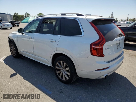 2018 Volvo XC90 Momentum with VIN YV4102CK1J1337654, listed as a Copart auction lot 60894804 with 34,224 mi miles and Salvage Title. Bid and sale history available at carsss.com. Image 2.