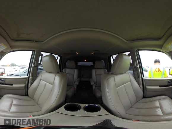 2013 Ford Expedition Max Limited с VIN 1FMJK2A53DEF19312, выставлен на аукционе IAAI как лот 42362518 с пробегом 179 629 миль миль и . История ставок и продаж доступна на DreamBid. Изображение 19.