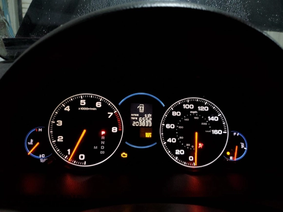 2004 Acura TSX with VIN JH4CL96854C015182, listed as a Copart auction lot 52931265 with 203,833 mi miles and Clean Title. Bid and sale history available at carsss.com. Image 9.