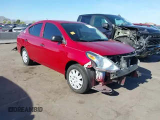 2015 Nissan Versa SV with VIN 3N1CN7AP2FL834014, listed as a IAAI auction lot 42169624 with 70,046 mi miles. Bid and sale history available at carsss.com. Image 1.