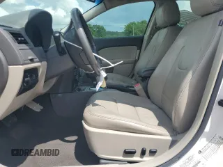 2012 Ford Fusion SEL z VIN 3FAHP0JAXCR241497, wystawiony jako Copart lot #58884165 z przebiegiem 100 813 mil mil oraz Szkoda całkowita • Salvage title. Historia ofert i sprzedaży dostępna na DreamBid. Obrazek 7.
