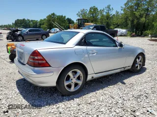 2001 Mercedes-Benz SLK-Class with VIN WDBKK65F61F209470, listed as a Copart auction lot 54976364 with 156,005 mi miles and Salvage Title. Bid and sale history available at carsss.com. Image 3.