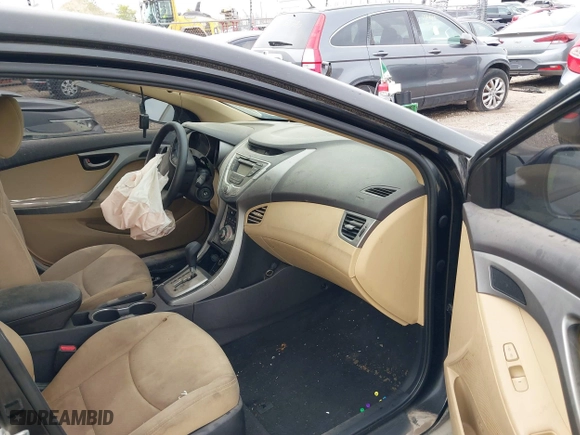 2012 Hyundai Elantra GLS with VIN KMHDH4AE6CU334263, listed as a IAAI auction lot 40390061 with 1 mi miles. Bid and sale history available at carsss.com. Image 5.