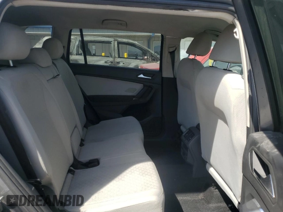 2020 Volkswagen Tiguan S with VIN 3VV0B7AX8LM025049, listed as a Copart auction lot 81767094 with 76,640 mi miles and Salvage title. Bid and sale history available at DreamBid. Image 11.