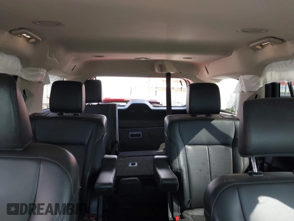 2024 Ford Expedition XLT with VIN 1FMJU1H88REA29329, listed as a IAAI auction lot 41982656 with 8,721 mi miles and . Bid and sale history available at DreamBid. Image 8.