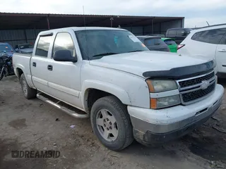 2007 Chevrolet Silverado 1500 LT3 with VIN 2GCEK13Z071118967, listed as a IAAI auction lot 41677414 with 279,838 mi miles and . Bid and sale history available at DreamBid. Image 1.