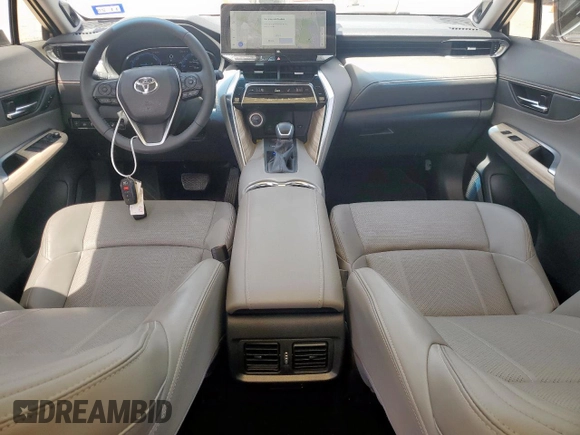 2023 Toyota Venza LE z VIN JTEAAAAH6PJ150805, wystawiony jako Copart lot #56855805 z przebiegiem 22 745 mil mil oraz Szkoda całkowita • Salvage title. Historia ofert i sprzedaży dostępna na DreamBid. Obrazek 8.