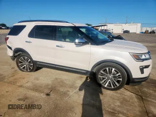2018 Ford Explorer Platinum with VIN 1FM5K8HT2JGB88893, listed as a Copart auction lot 61164705 with 133,843 mi miles and Salvage title. Bid and sale history available at DreamBid. Image 4.