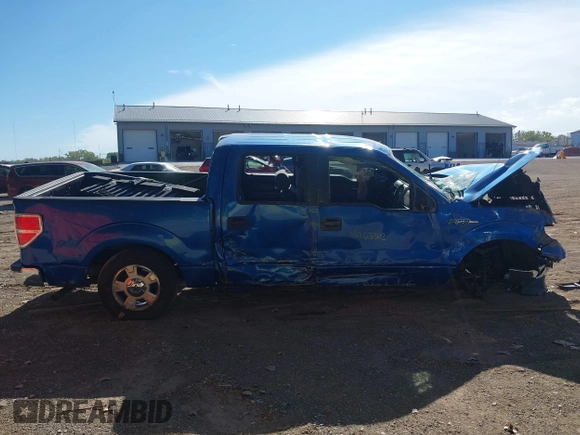 2014 Ford F-150 XL with VIN 1FTEW1CM7EKE11447, listed as a IAAI auction lot 40263342 with 136,589 mi miles. Bid and sale history available at carsss.com. Image 12.