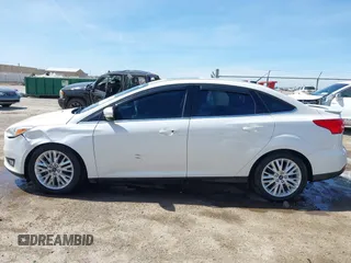 2015 Ford Focus Titanium с VIN 1FADP3J27FL341102, выставлен на аукционе IAAI как лот 41793450 с пробегом 96 465 миль миль и . История ставок и продаж доступна на DreamBid. Изображение 14.