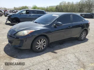2013 Mazda 3 i Touring z VIN JM1BL1VP7D1824864, wystawiony jako Copart lot #56734805 z przebiegiem 131 217 mil mil oraz Szkoda całkowita • Salvage title. Historia ofert i sprzedaży dostępna na DreamBid. Obrazek 1.