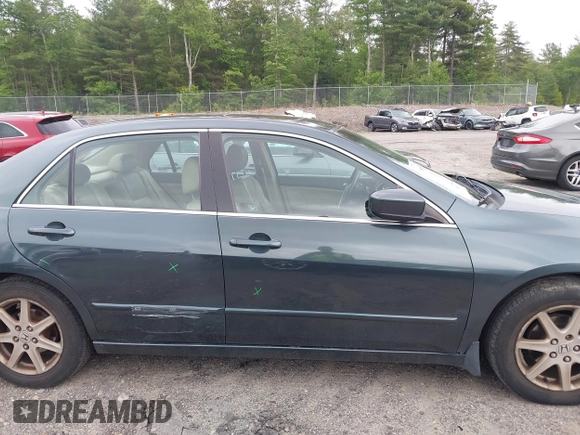 2004 Honda Accord EX с VIN 1HGCM66574A054520, выставлен на аукционе IAAI как лот 42461005 с пробегом 173 076 миль миль и . История ставок и продаж доступна на DreamBid. Изображение 13.