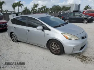 2014 Toyota Prius Two with VIN JTDZN3EU6E3315347, listed as a Copart auction lot 54834945 with 205,749 mi miles and Clean Title. Bid and sale history available at DreamBid. Image 4.