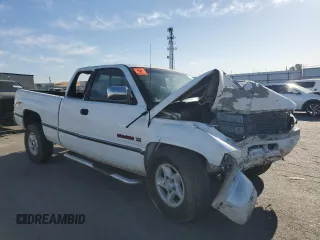 1997 Dodge 1500 z VIN 3B7HC13Z0VG833858, wystawiony jako Copart lot #57918975 z przebiegiem 249 516 mil mil oraz Szkoda całkowita • Salvage title. Historia ofert i sprzedaży dostępna na DreamBid. Obrazek 4.