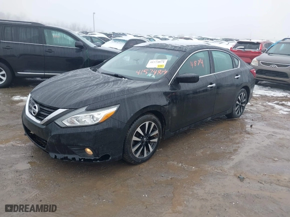 2018 Nissan Altima 2.5 SR with VIN 1N4AL3AP7JC200825, listed as a IAAI auction lot 41574874 with 195,745 mi miles. Bid and sale history available at carsss.com. Image 17.