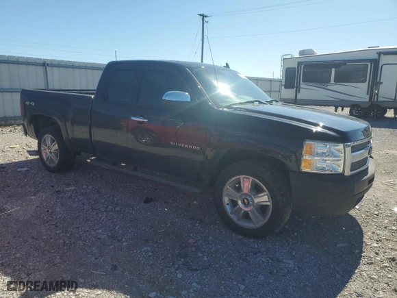 2012 Chevrolet Silverado 1500 LT with VIN 1GCRKSE73CZ263442, listed as a Copart auction lot 47184015 with 137,822 mi miles and Salvage Title. Bid and sale history available at carsss.com. Image 4.