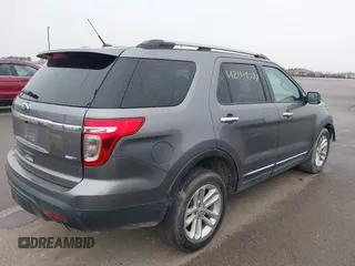 2013 Ford Explorer XLT z VIN 1FM5K8D87DGC16483, wystawiony jako IAAI lot #42114797 z przebiegiem 149 548 mil mil oraz . Historia ofert i sprzedaży dostępna na DreamBid. Obrazek 4.